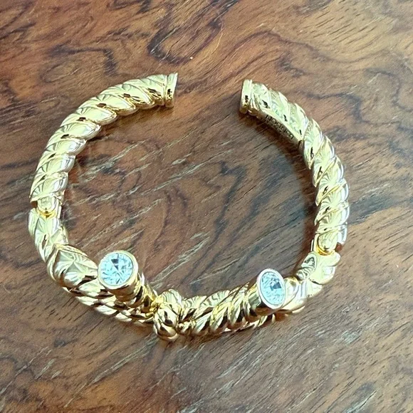 My Flat in London Gold Rope bangle Bracelet - Picture 6 of 8